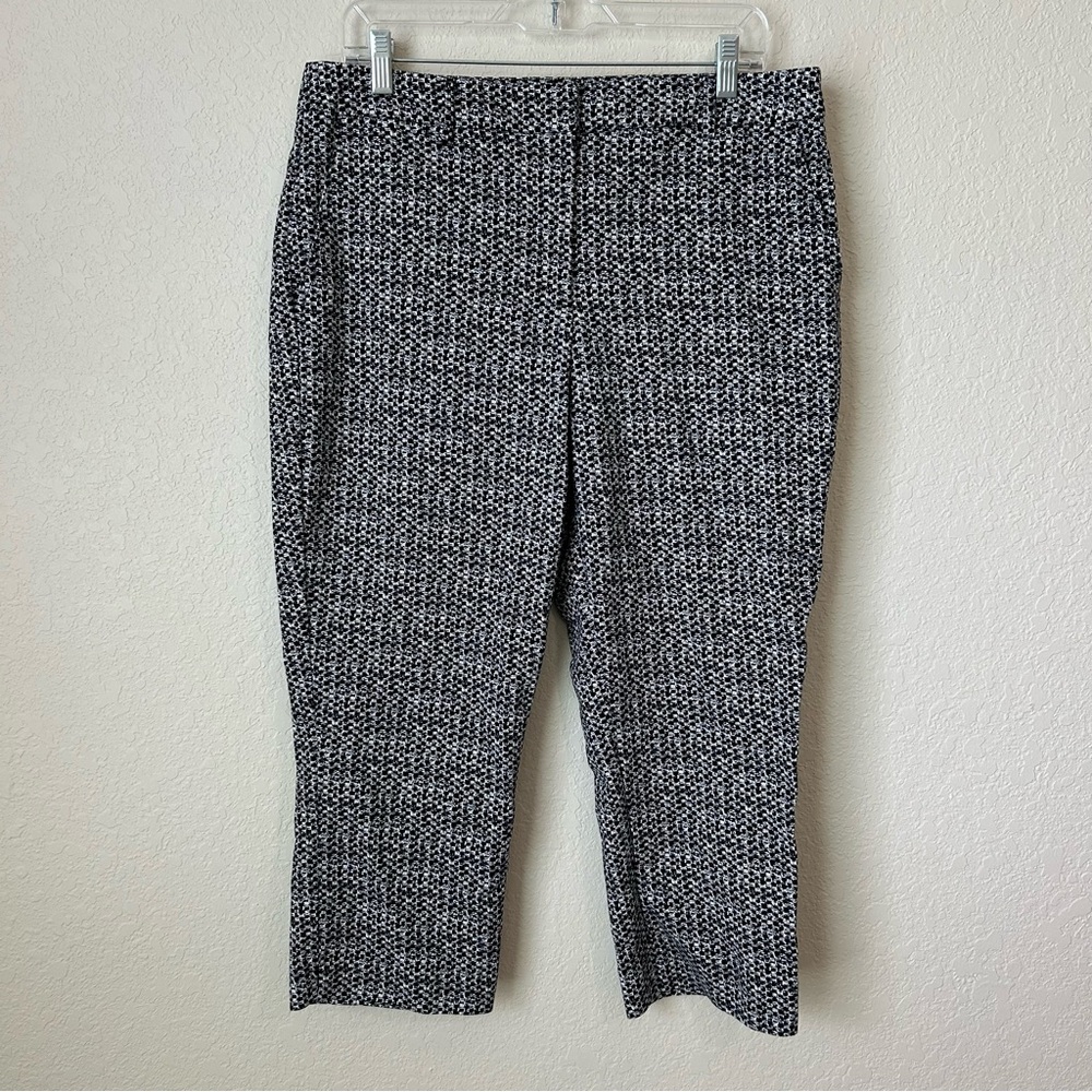 Rachel Zoe Black and White Patterned Capris
